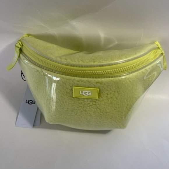 NWT UGG NASHA BELT BAG CROSSBODY CLEAR MSRP $125 - Picture 3 of 8